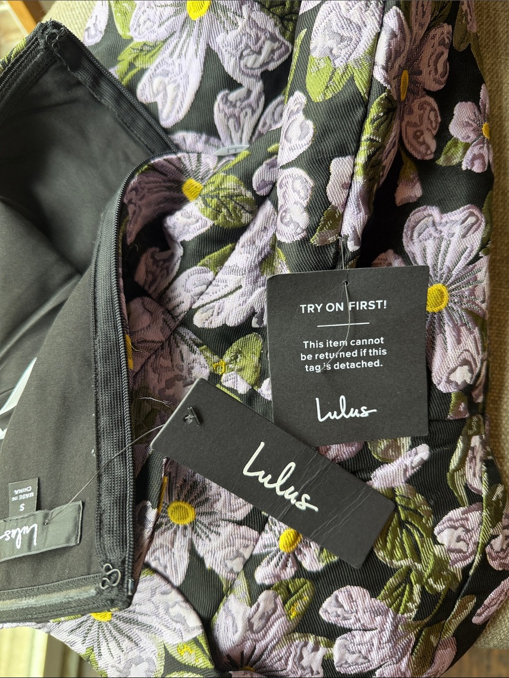 Lulu’s Darling Sensation Black Floral Jacquard Strapless Mini Dress size small - Picture 7 of 7